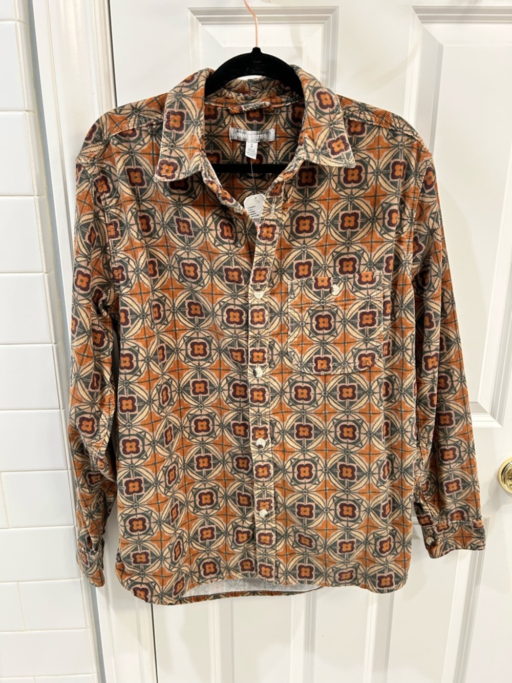 Urban Outfitters Big Corduroy Work Shirt Geometric Print Sz Small Cotton Unisex - Picture 2 of 10